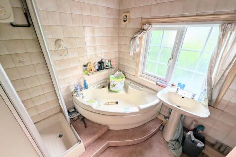 1000032735 T202509231607.jpg