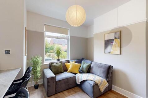 4 Bedroom House in DH1 1JF
