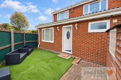 20261006_204719417_iOS6 fairgreen close.jpg