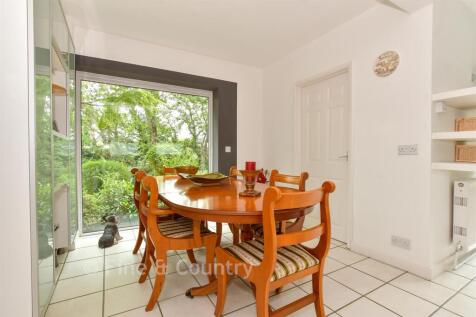 Kitchen/ Dining Room*