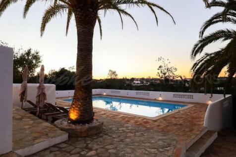 Almancil Fully Renovated 5 Bed Villa For Sale (4)