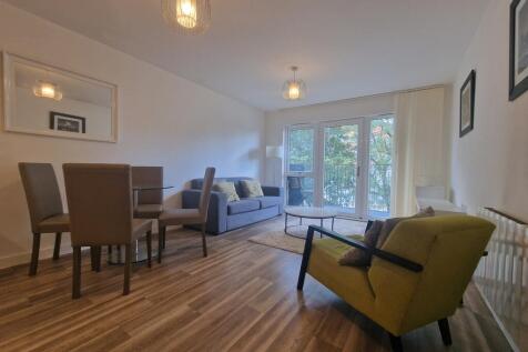 *MANHATTAN APARTMENTS* *AVAILABLE NOW* *CALL US TODAY*