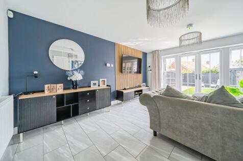 Living / Dining Room