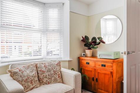 Ffordd Y Spitfire_-5.jpg