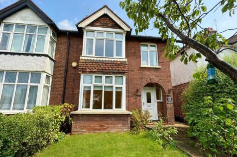 3 bed semi-detached house for rent in Hythe Road, Willesborough, Ashford