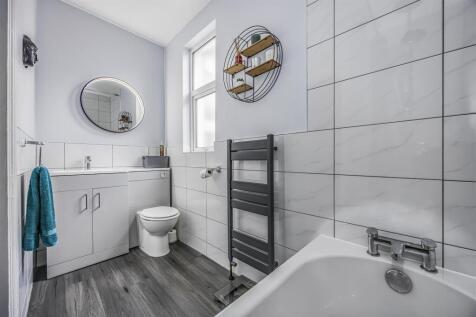 38 Hellyer Road, Milton-PorticoMarketing-SoldBy-13