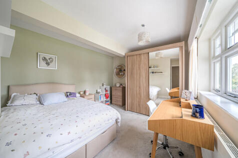 1342331-5-68a716f...