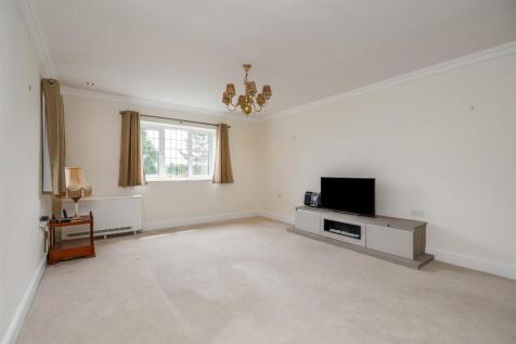Flat 8 Cavendish Court_3.jpg