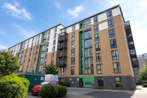 This well presented one bedroom apartment is located on the fifth floor and is offered to the market fully furnished. The property features a modern fitted kitchen with integrated white goods, a brigh
