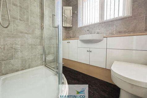 edd89bca--4A4E-80...