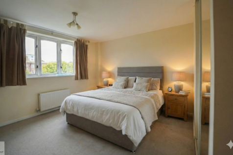 5 Sotherby House potential bedroom