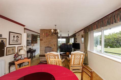 Bramleys Estate Agents - Pinfold Lane - Fixby (6).