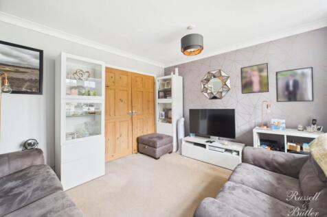 CAM02127G0-PR0304-STILL021