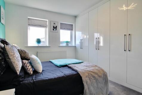 Bedroom 4 - reverse view