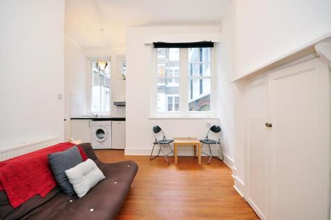 A well-proportioned one-bedroom apartment situated on the ground floor of this well-maintained, portered red-brick mansion building. Palace Mansions is located in the popular area of West Kensington,