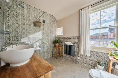 1358700-6-68d26ae...