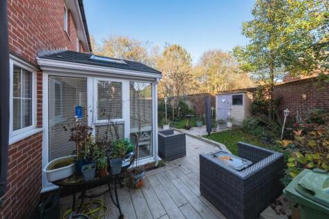 3 Imperial Avenue-004.jpg