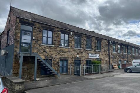 Office to rent in chapeltown