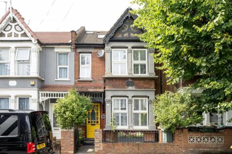Winchester Road, E4