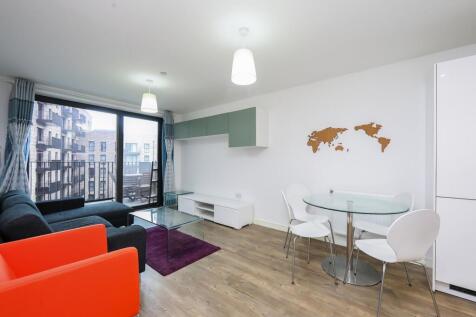 living room (Main)