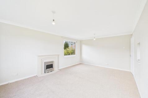 CAM02023G0-PR0176-STILL004