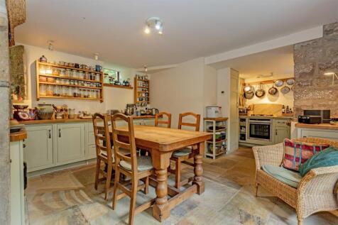 Dining Room-1.jpg