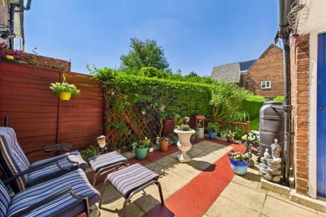 CAM05192G0-PR0075-STILL018