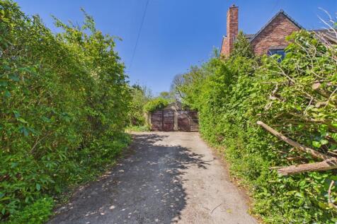 CAM01875G0-PR0364-STILL025.jpg