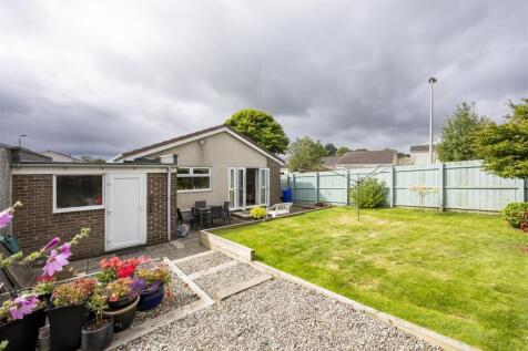 4_BLAIR_DRIVE_MILTON_OF_CAMPSIE_003.JPG