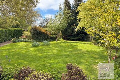 Neaps Cottage Garden