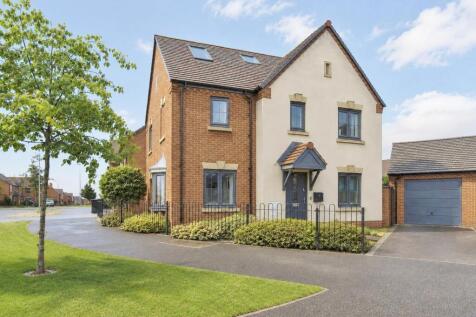 Lionheart Ave Leamington Spa-24_edited.jpg