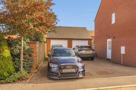 57 Yarrow Road, Bodicote-3.jpg