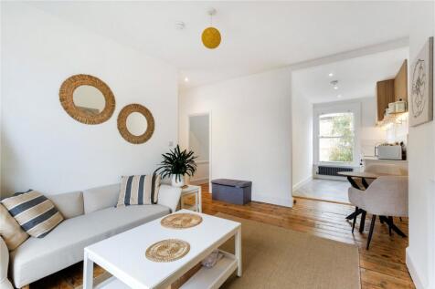 Reception/Kitchen
