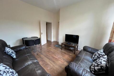 WhatsApp Image 2024-08-17 at 09.34.16 (2).jpeg