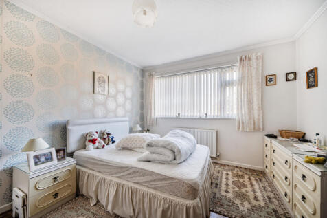 1387552-19-693047...