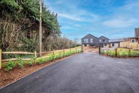 4 Orchard Drive-84.jpg
