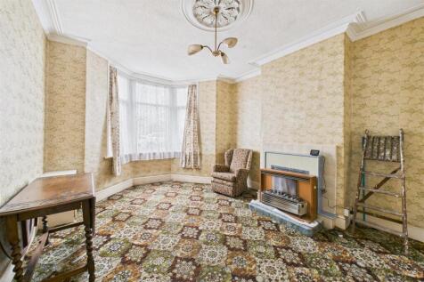 24 Somerset Terrace, Windmill Hill, Bristol BS3 4L