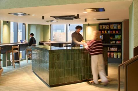 Lobby-Juice bar (LG)