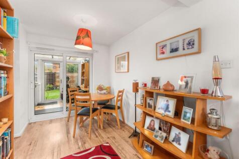 124 West Street, Banbury-7.jpg