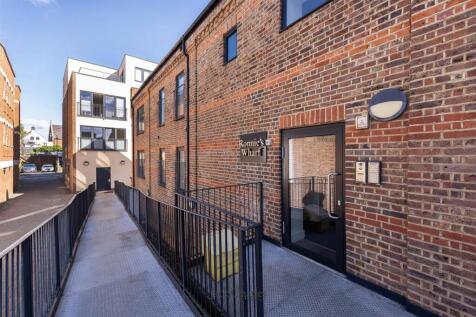 5 Ronnies Wharf, TN9 1EX 002.jpg