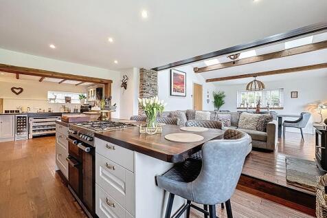 Ftd kitchen to li...