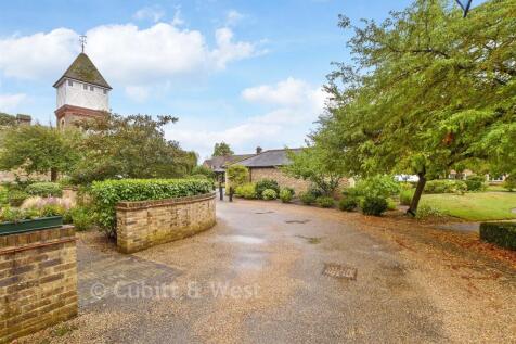 Driveway/Parking