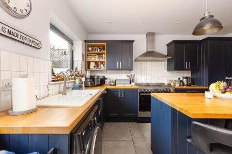 199 Luckwell Road, BS3-27.jpg