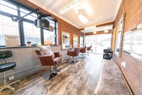 Salon / reception room 