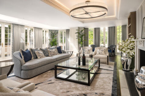 6 bed, 7 bath House in London - Photo 1