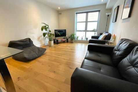 An outstanding, high quality, spacious and bright 2 double bedroom flat in excellent condition situated on the ground floor of a superb secure gated development in a highly popular Shoreditch location