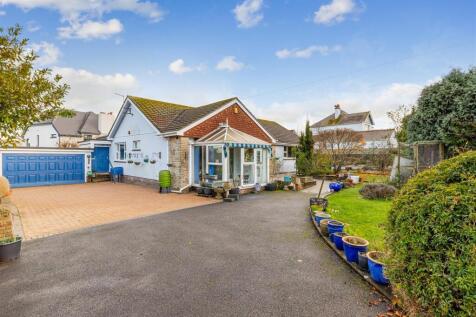 A02 - Southway Headland Road, Torquay - 251203.jpg