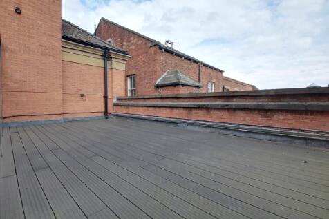 Shared balcony for apartments 1 to 5