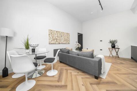 Photo 17-09-2025, 12 03 43.jpg