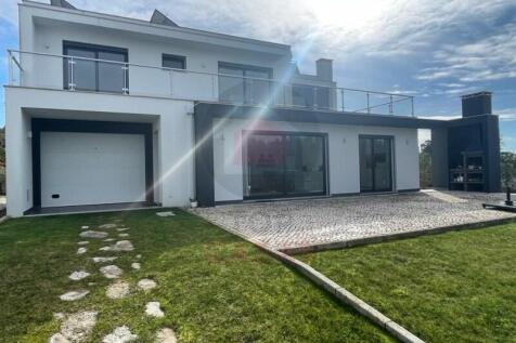 Villa in Nadadouro
